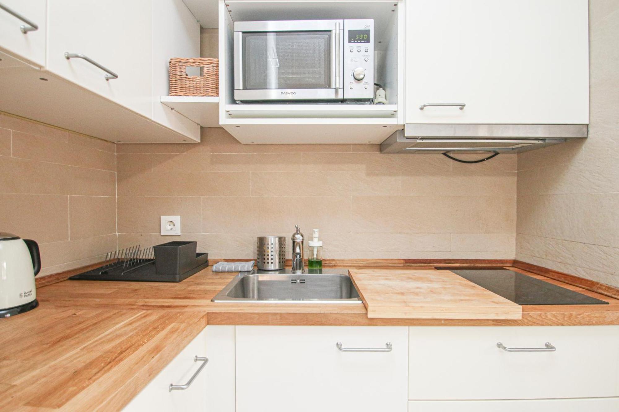 Charming Apt In The Center - 10M Walk Isla Magica เซบีญา ภายนอก รูปภาพ
