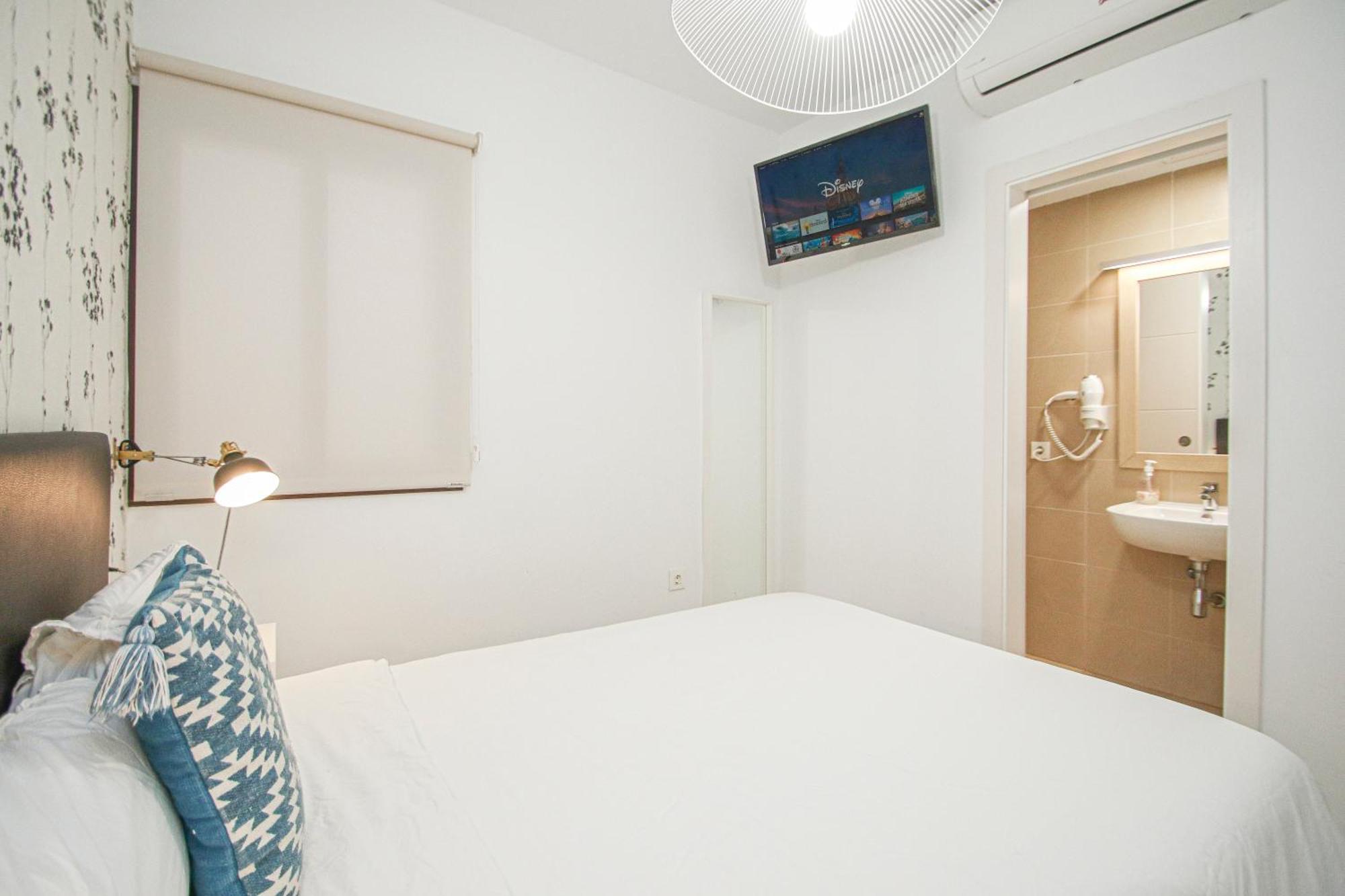 Charming Apt In The Center - 10M Walk Isla Magica เซบีญา ภายนอก รูปภาพ