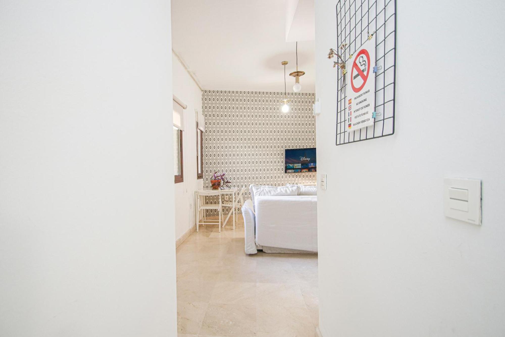 Charming Apt In The Center - 10M Walk Isla Magica เซบีญา ภายนอก รูปภาพ
